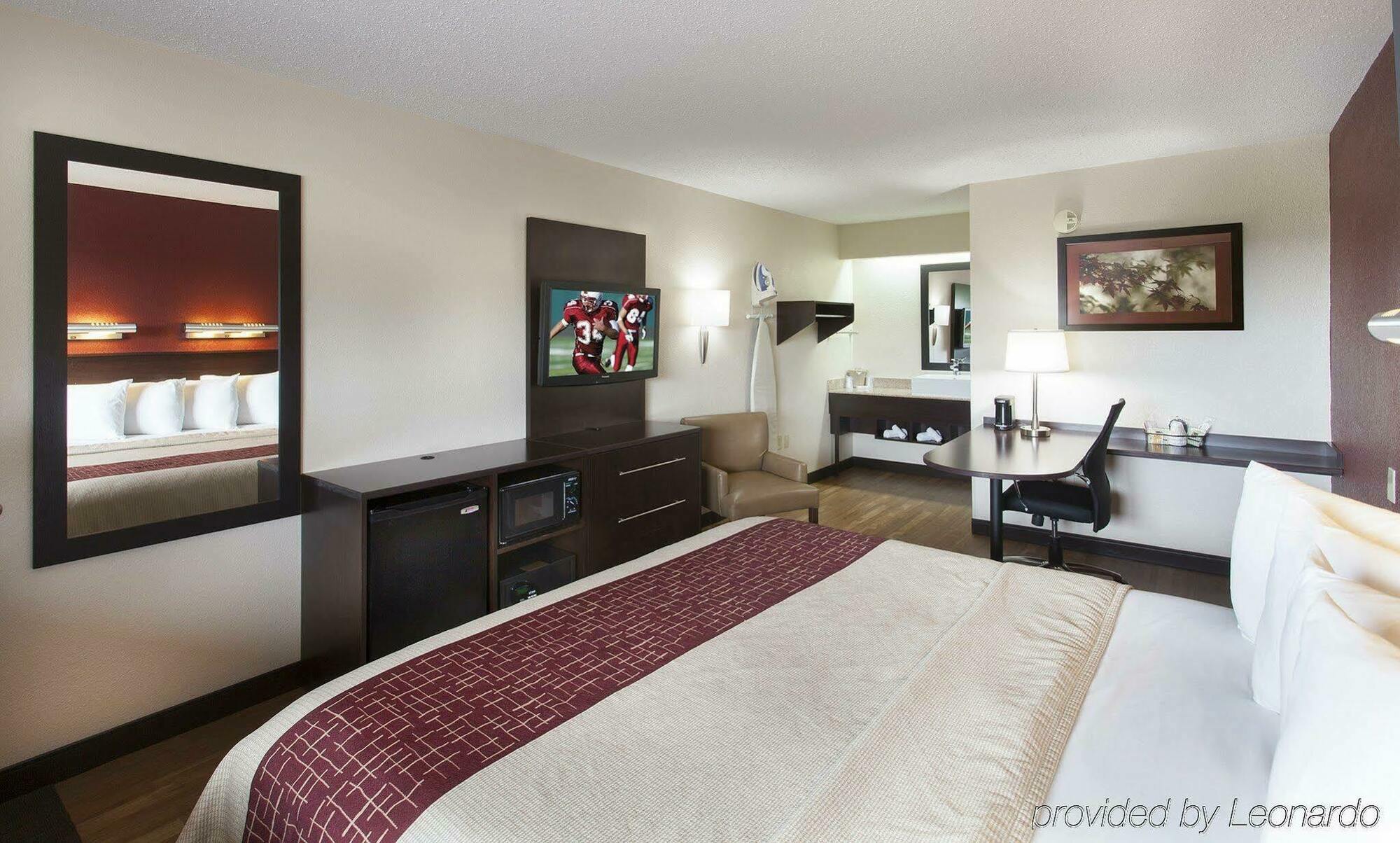 Red Roof Inn Plus+ Wilmington - Newark Christiana Exterior foto