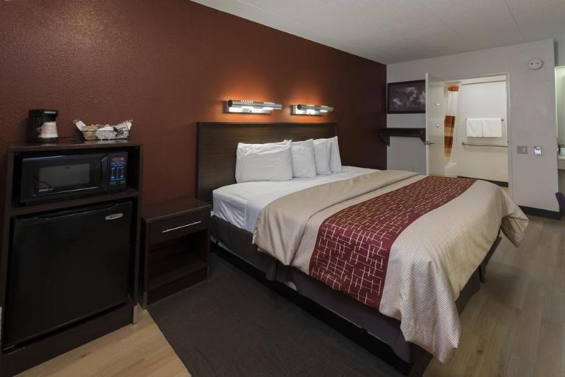 Red Roof Inn Plus+ Wilmington - Newark Christiana Exterior foto
